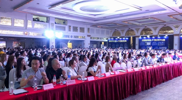 未來醫(yī)美行業(yè)將呈現(xiàn)集中化、生態(tài)化、透明化、標(biāo)準(zhǔn)化