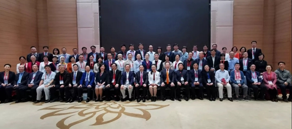 中華醫(yī)學會醫(yī)學美容分會換屆，李世榮教授連任主任委員